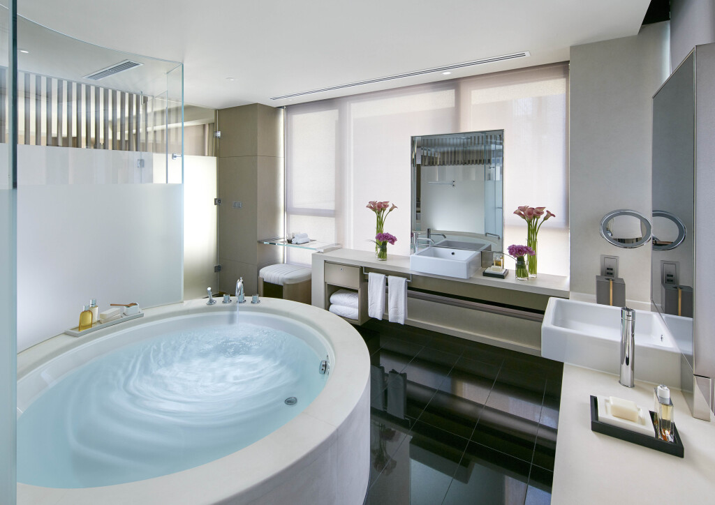 Гонконг: The Landmark Mandarin Oriental, Hong Kong