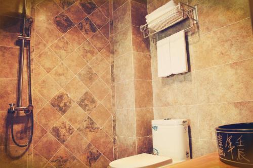 Лицзян: Sunshine Holiday Inn