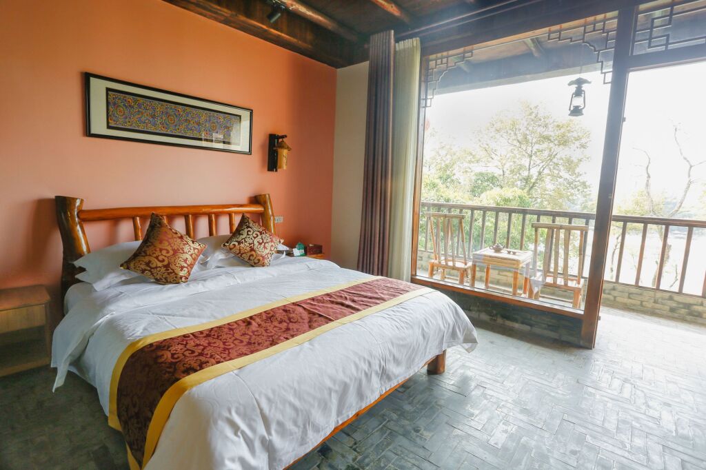 Яншо: Yangshuo River Lodge