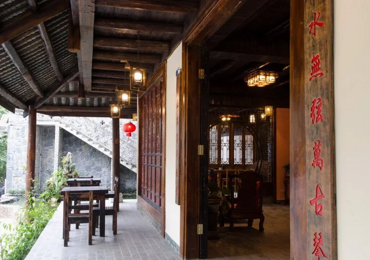 Яншо: Yangshuo River Lodge