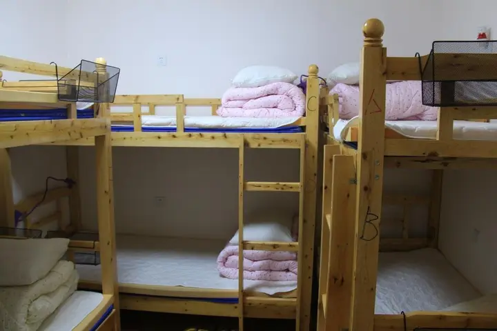 Чунцин: Carefree Island Youth House