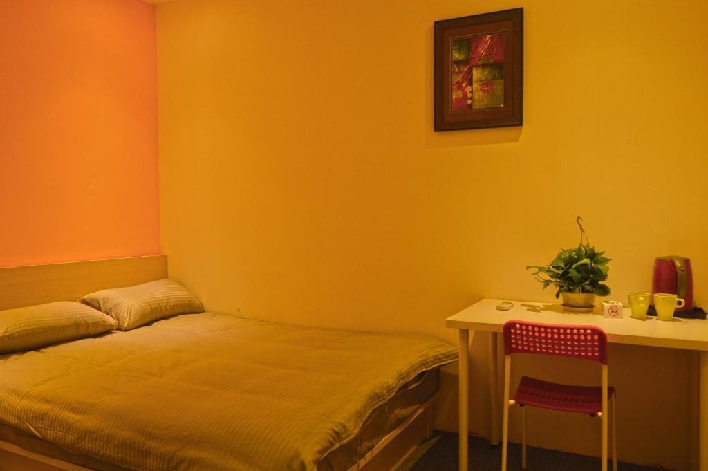 Чунцин: Carefree Island Youth House