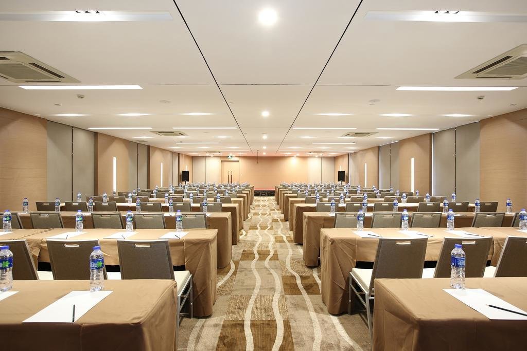 Шанхай: Days Hotel Frontier Pudong Shanghai