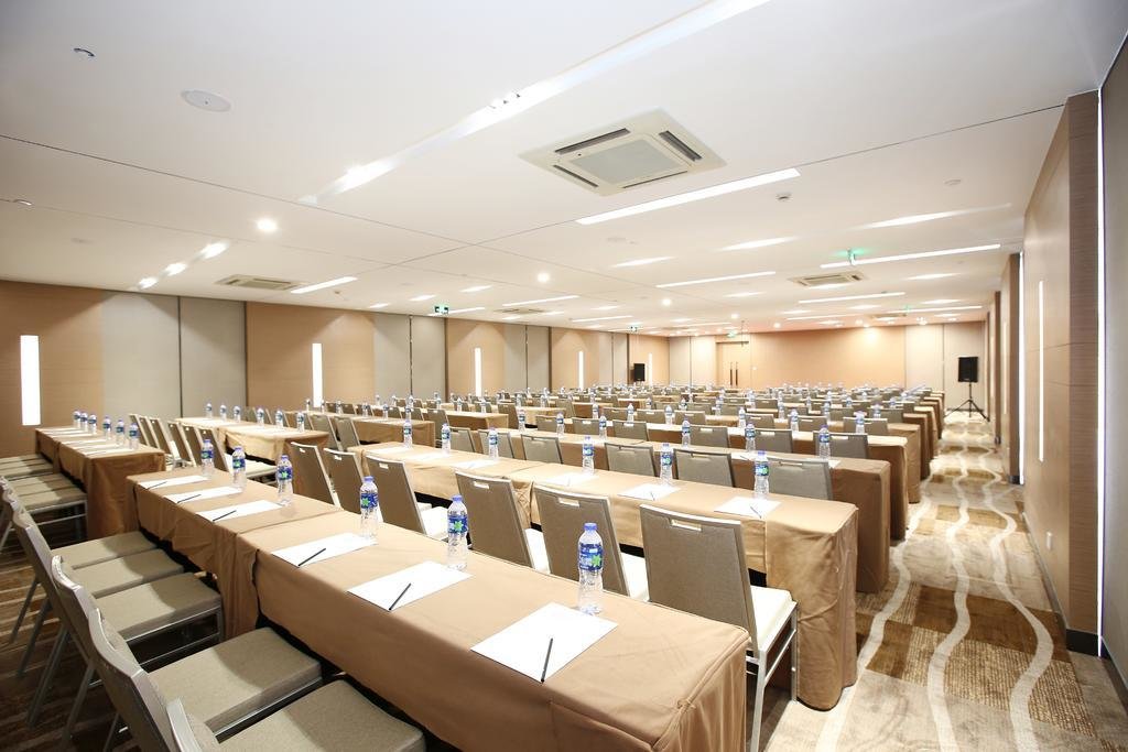 Шанхай: Days Hotel Frontier Pudong Shanghai