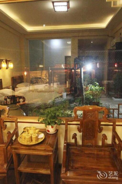 Лицзян: Fenglin Holiday Courtyard