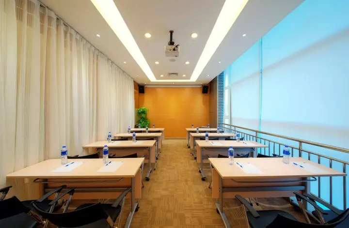 Фошань: Holiday Inn Express Foshan Nanhai