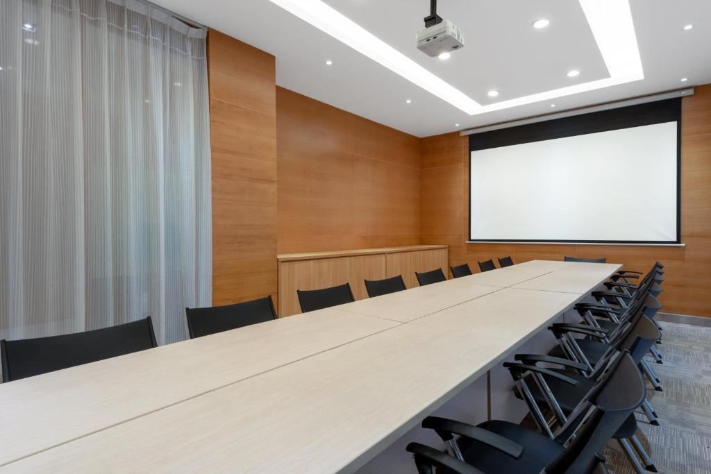 Фошань: Holiday Inn Express Foshan Nanhai