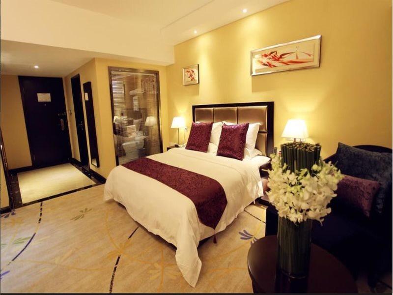 Чэнду: YJ International Hotel