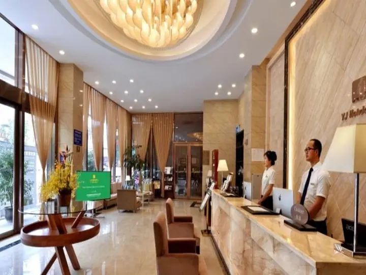 Чэнду: YJ International Hotel