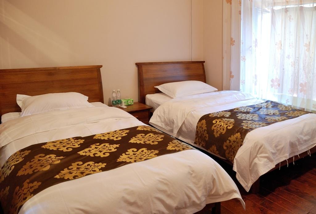 Куньмин: Chenqing Yimei Hotel