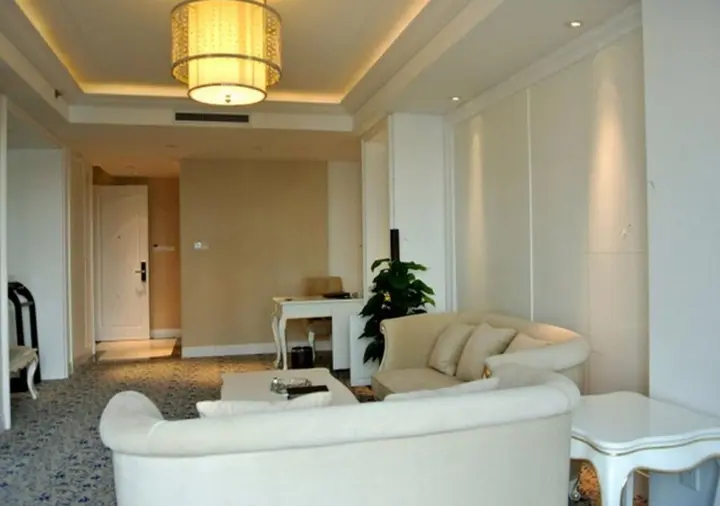 Нанкин: Nanjing Xinhua Media Yuehai International Hotel