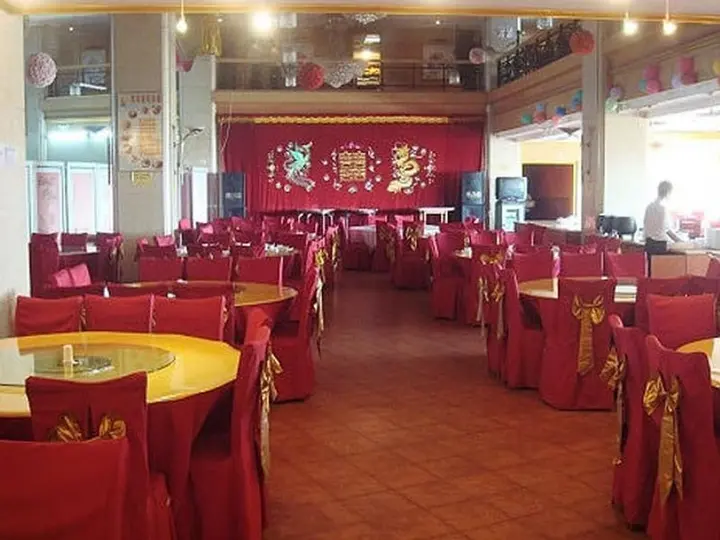 Циндао: Qingdao Donghai Hotel