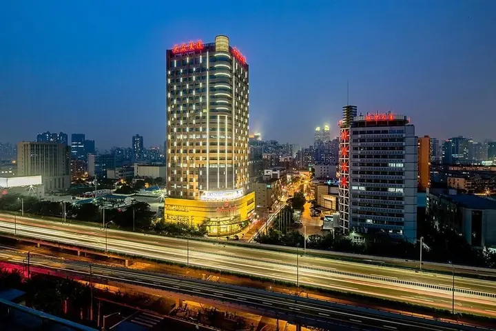 Шанхай: Dazhong Hotel