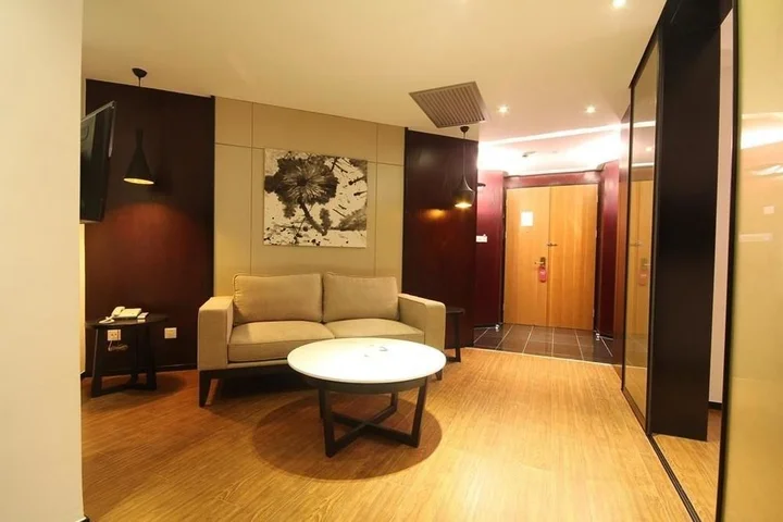 Шанхай: Dazhong Hotel