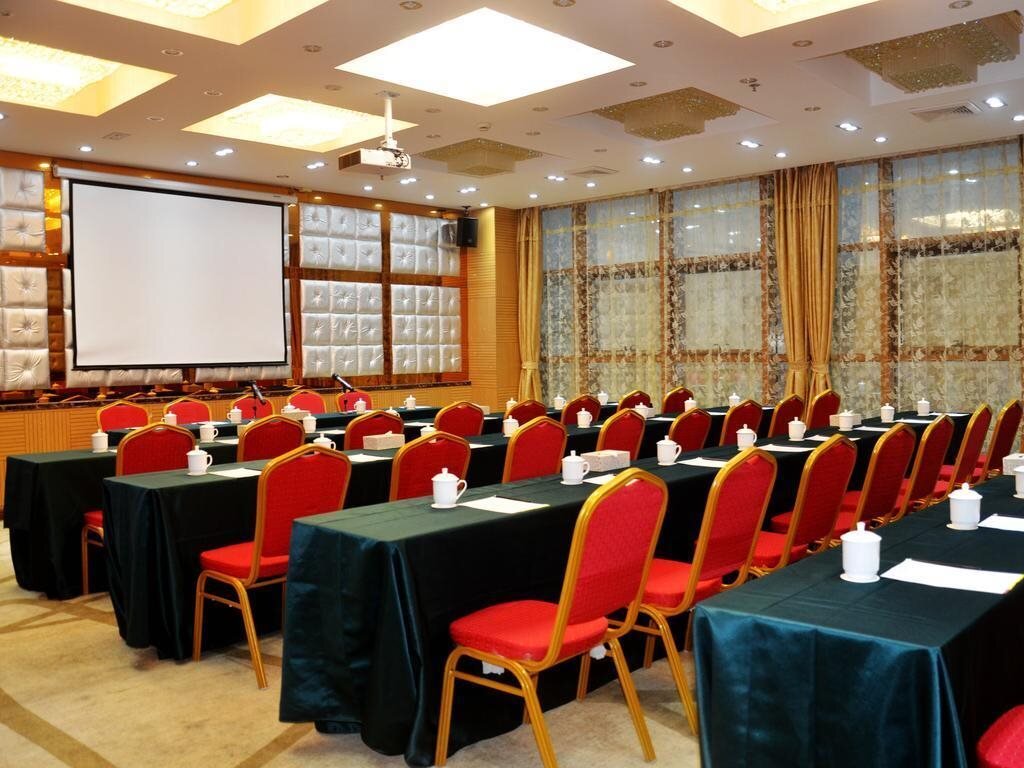 Шанхай: Zhujiege Hotel