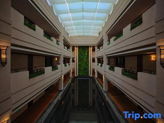 Шанхай: Oriental Land Resort (Hotel)