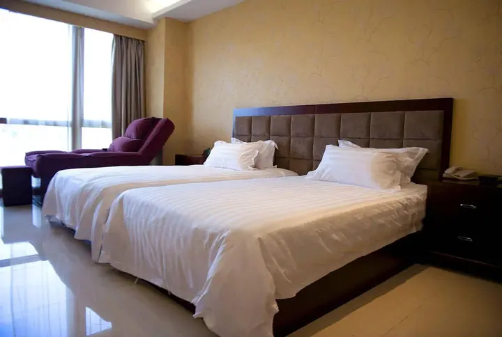 Шанхай: voco Shanghai Hongqiao Hub by IHG