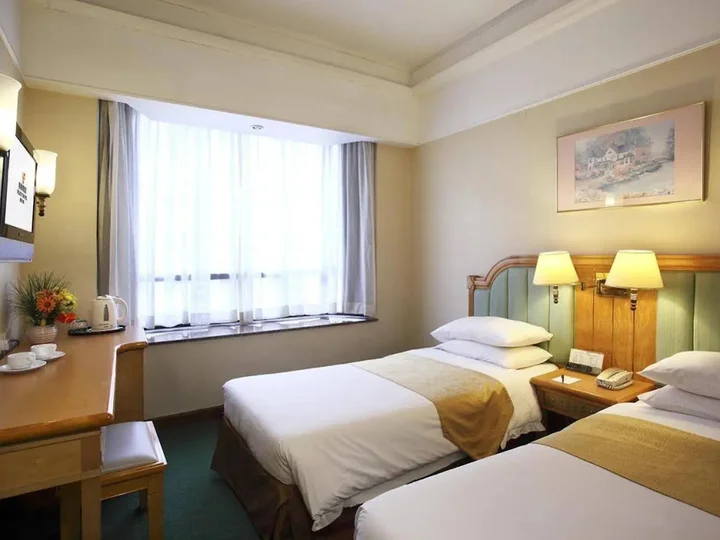 Гонконг: The South China Hotel