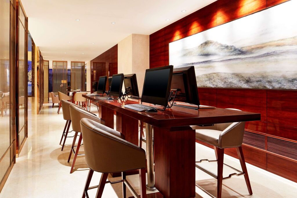 Чжэнчжоу: Sheraton Grand Zhengzhou Hotel