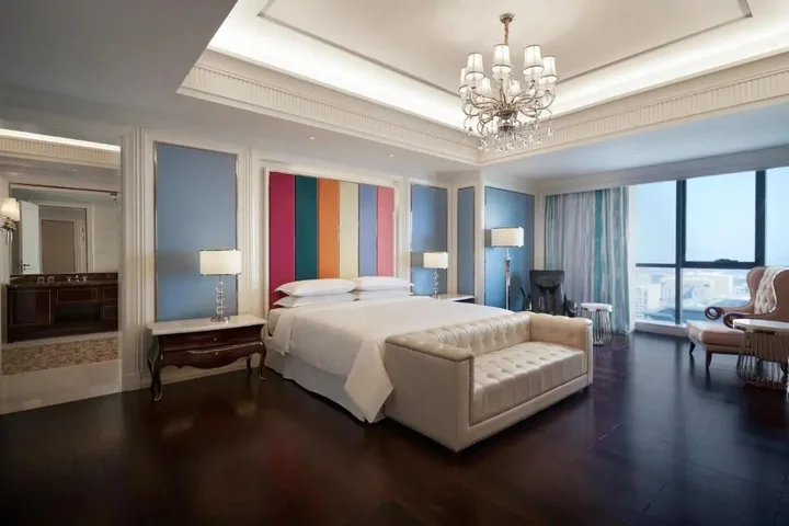 Чжэнчжоу: Sheraton Grand Zhengzhou Hotel