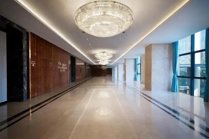 Чжэнчжоу: Sheraton Grand Zhengzhou Hotel
