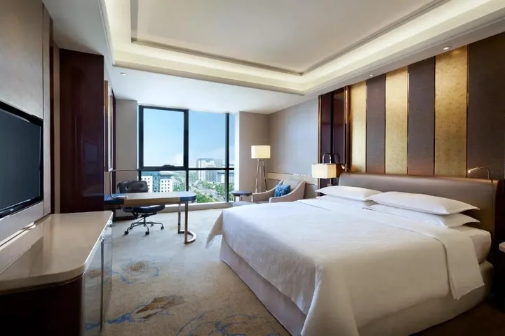 Чжэнчжоу: Sheraton Grand Zhengzhou Hotel