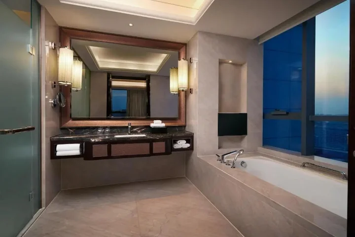 Чжэнчжоу: Sheraton Grand Zhengzhou Hotel