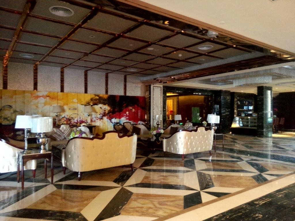 Шаогуань: Country Garden Sun City Phoenix Hotel