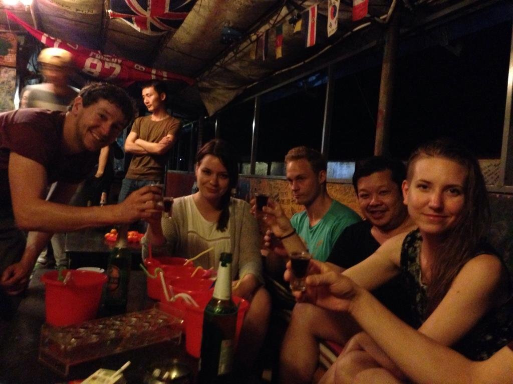 Яншо: Monkey Jane's Guesthouse
