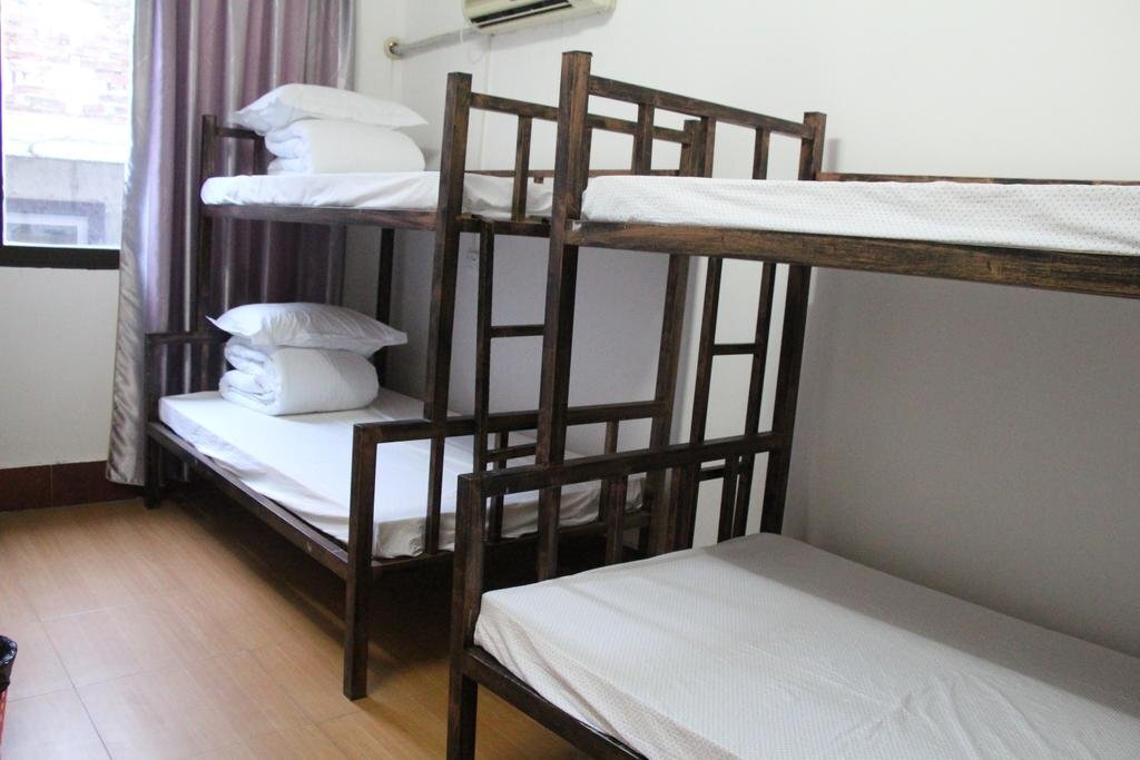Яншо: Monkey Jane's Guesthouse