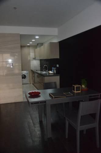 Циндао: Chaojizhi Hotel Qingdao