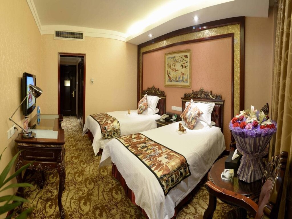 Цзюцюань: Grand Sun Hotel Dunhuang
