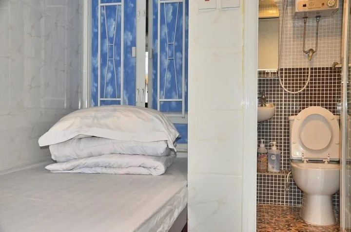 Коулун: Xing Xing Hostel