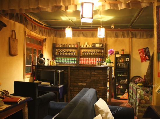 Шангри-Ла: Shangri-La Snow Lion lodge