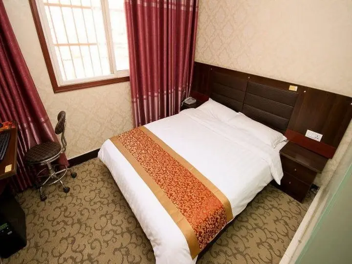 Сиань: Xian Xianyang International Airport 168 Express Hotel