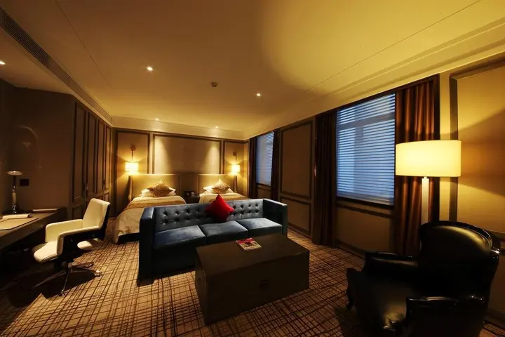 Харбин: Harbin Central Street Huate Hotel (Sofia Church)