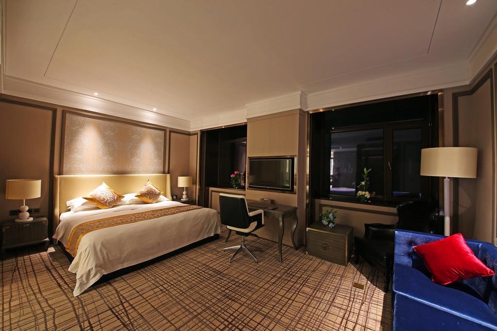 Харбин: Harbin Central Street Huate Hotel (Sofia Church)