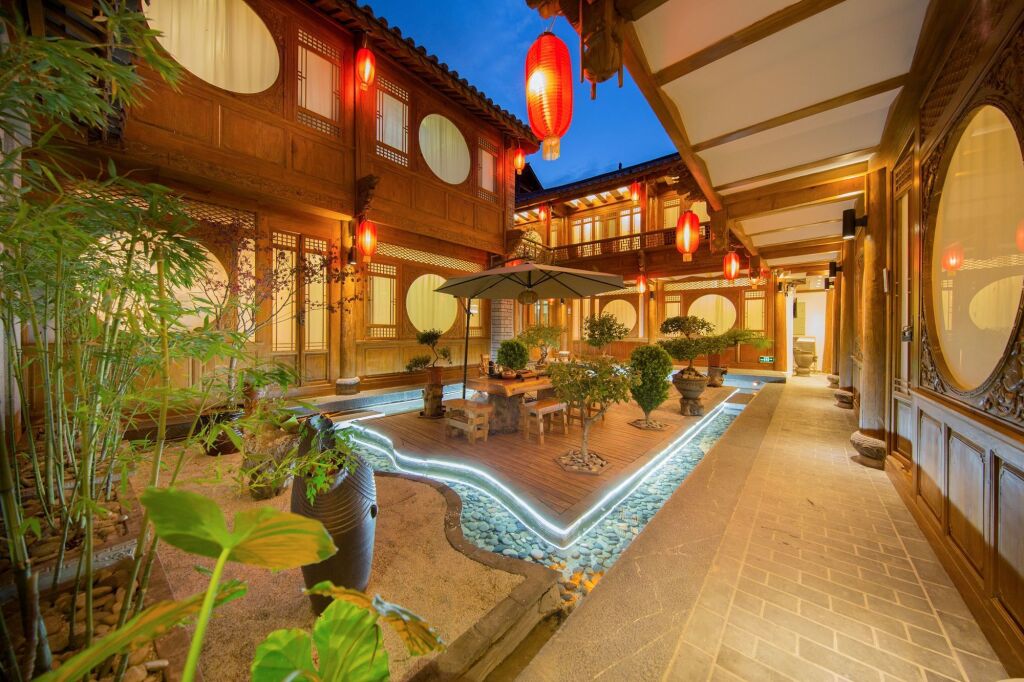 Лицзян: Lijiang Happyland Inn