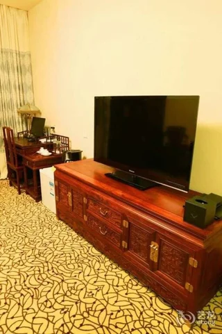 Циндао: Qingdao Zhongyang Business Hotel