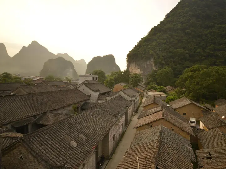 Яншо: Old Manor House Yangshuo