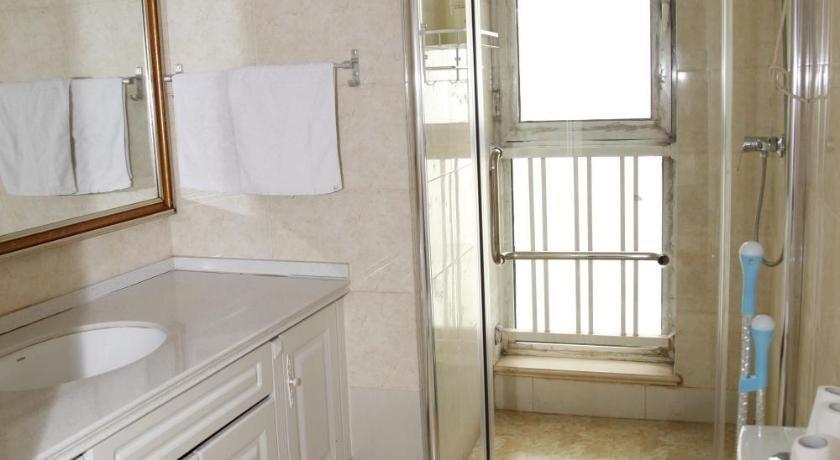 Харбин: Harbin Pandora Apartment