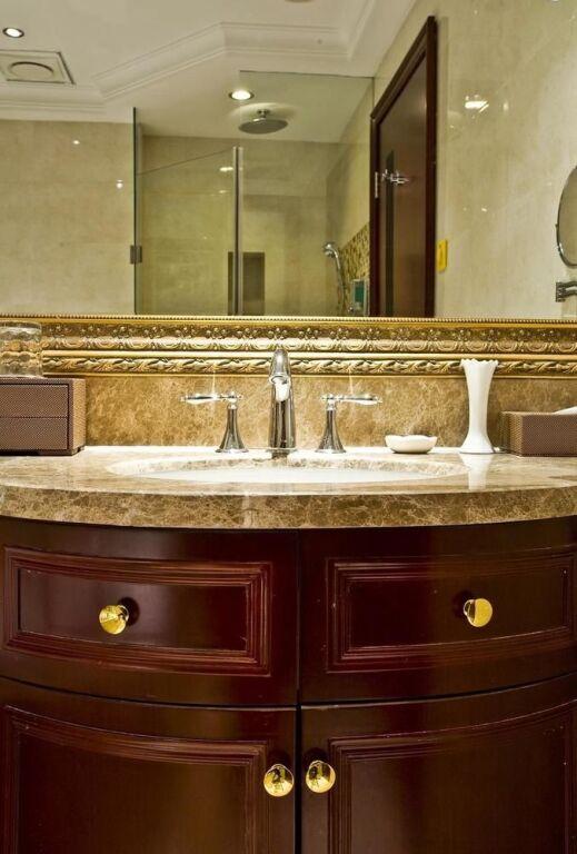 Харбин: New Paris Hotel Harbin