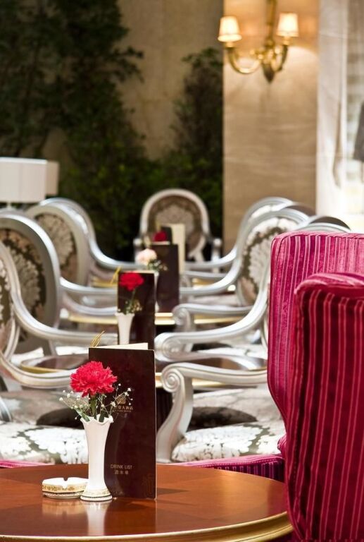 Харбин: New Paris Hotel Harbin