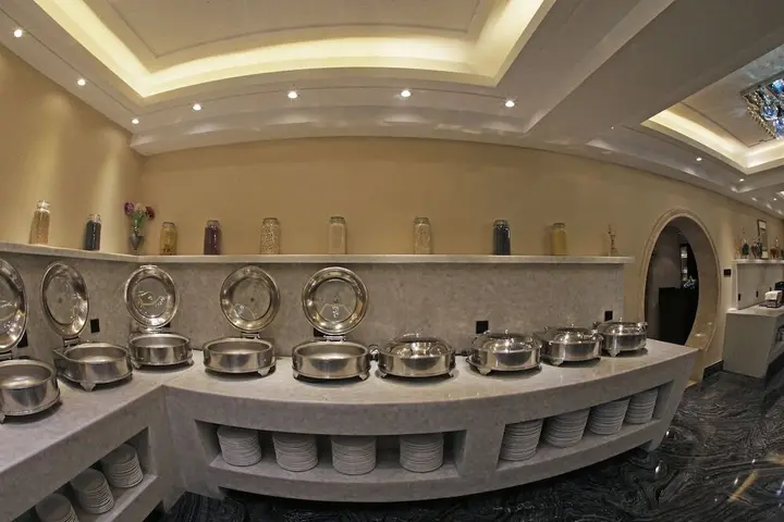 Харбин: Yarrow Hotel