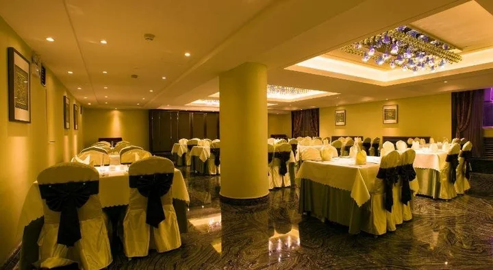 Харбин: Yarrow Hotel