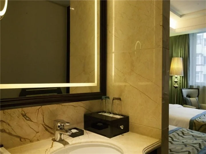 Харбин: Yarrow Hotel