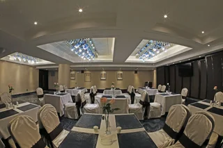 Харбин: Yarrow Hotel