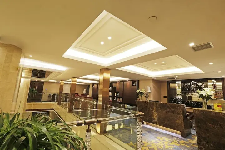 Харбин: Yarrow Hotel