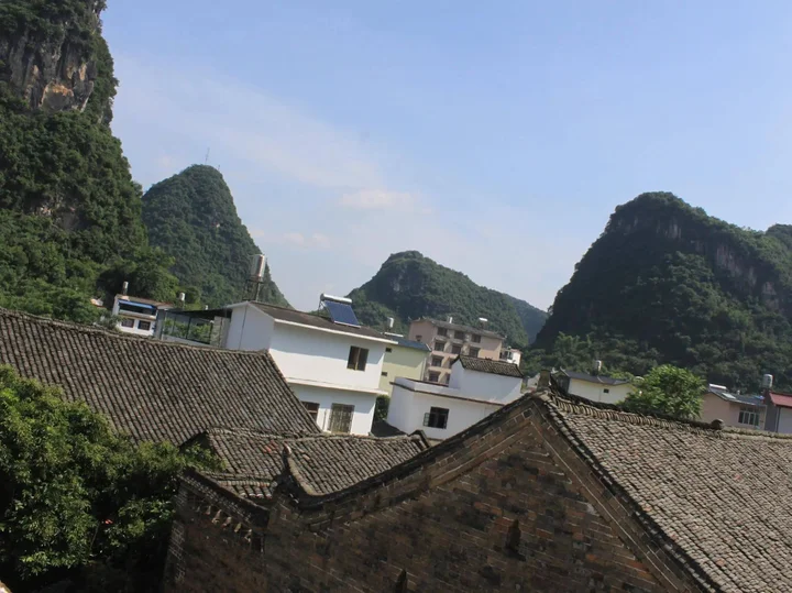 Яншо: Yangshuo Loong Old House