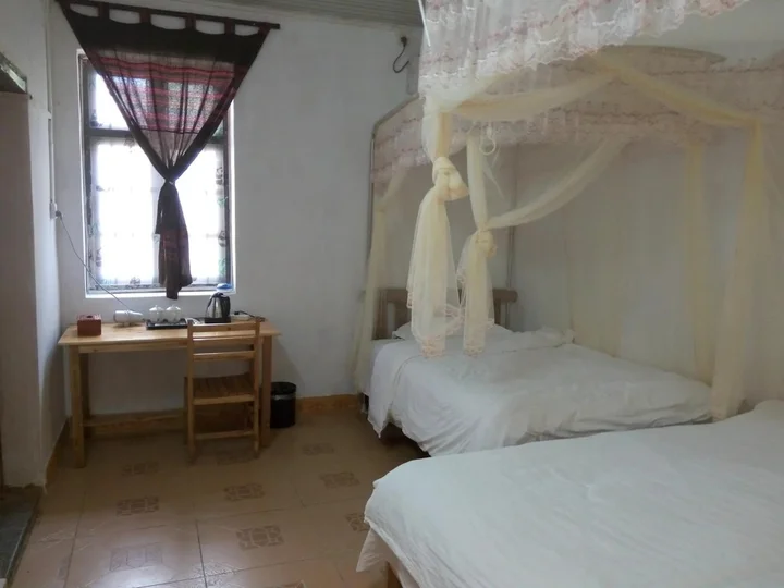 Яншо: Yangshuo Loong Old House
